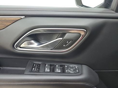 Used 2023 Chevrolet Tahoe High Country image 31