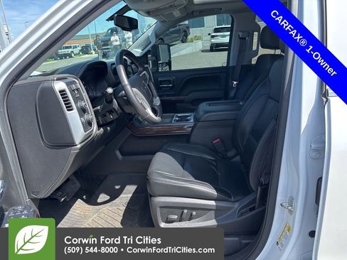 Used 2017 GMC Sierra 1500 SLT w/ SLT Premium Package AWD/4WD image 2