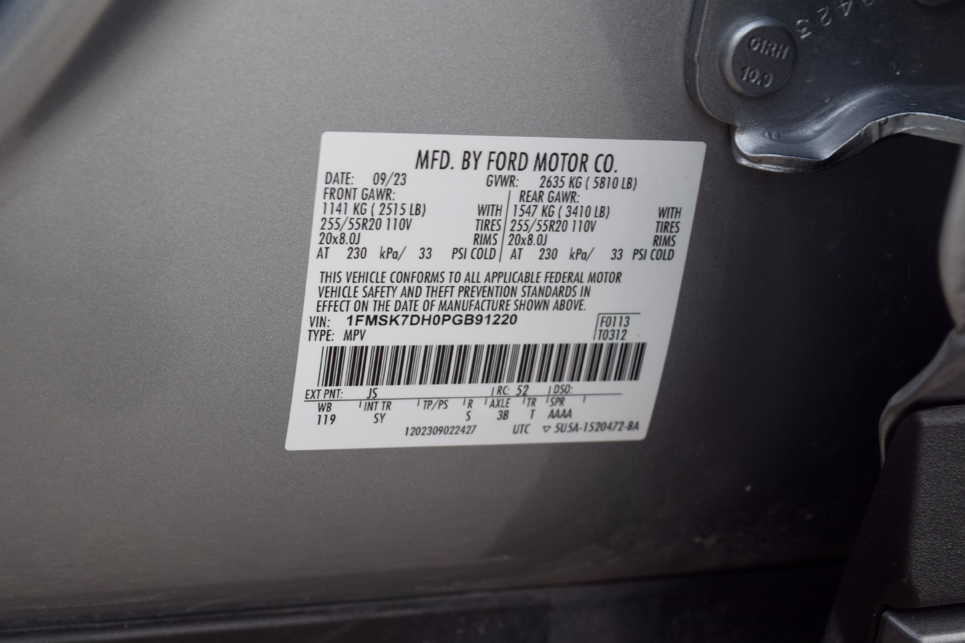 Certified 2023 Ford Explorer XLT w/ Equipment Group 202A RWD image 27