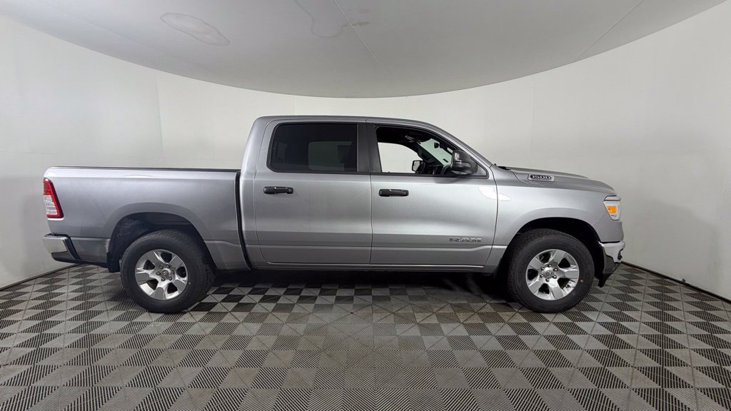Used 2024 RAM 1500 Big Horn AWD/4WD image 11