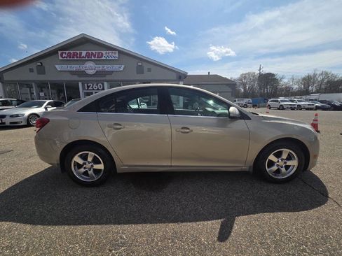 Used 2011 Chevrolet Cruze LT image 8