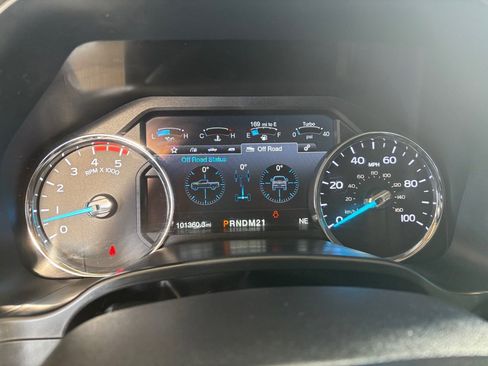 Used 2019 Ford F350 Lariat w/ Lariat Ultimate Package image 13