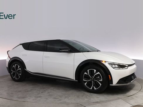 Used 2024 Kia EV6 Wind RWD image 14