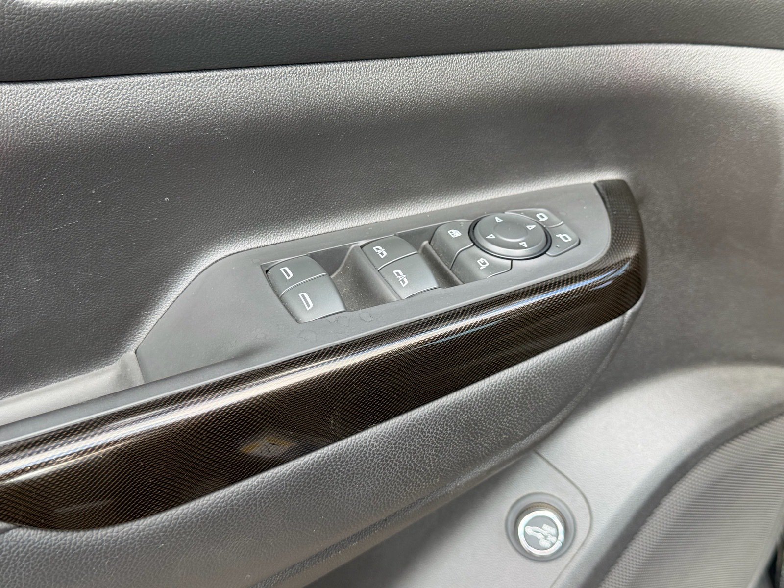 Used 2022 GMC Acadia AT4 w/ Preferred Package AWD/4WD image 24