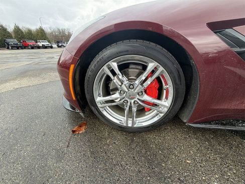 Used 2016 Chevrolet Corvette Stingray Coupe w/ Battery Protection Package image 23