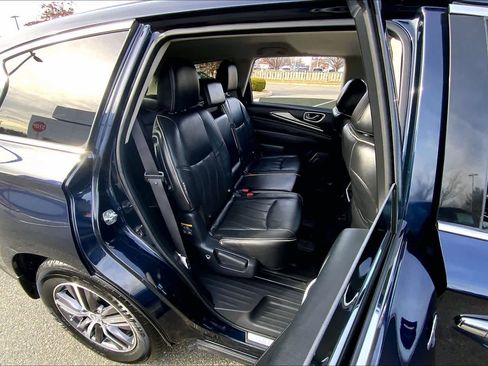 Used 2018 INFINITI QX60 Luxe image 19