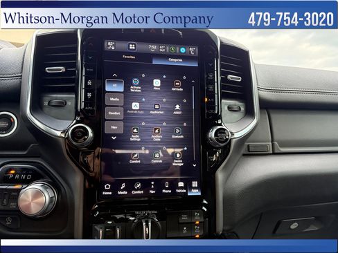 Used 2024 RAM 1500 Laramie AWD/4WD image 27