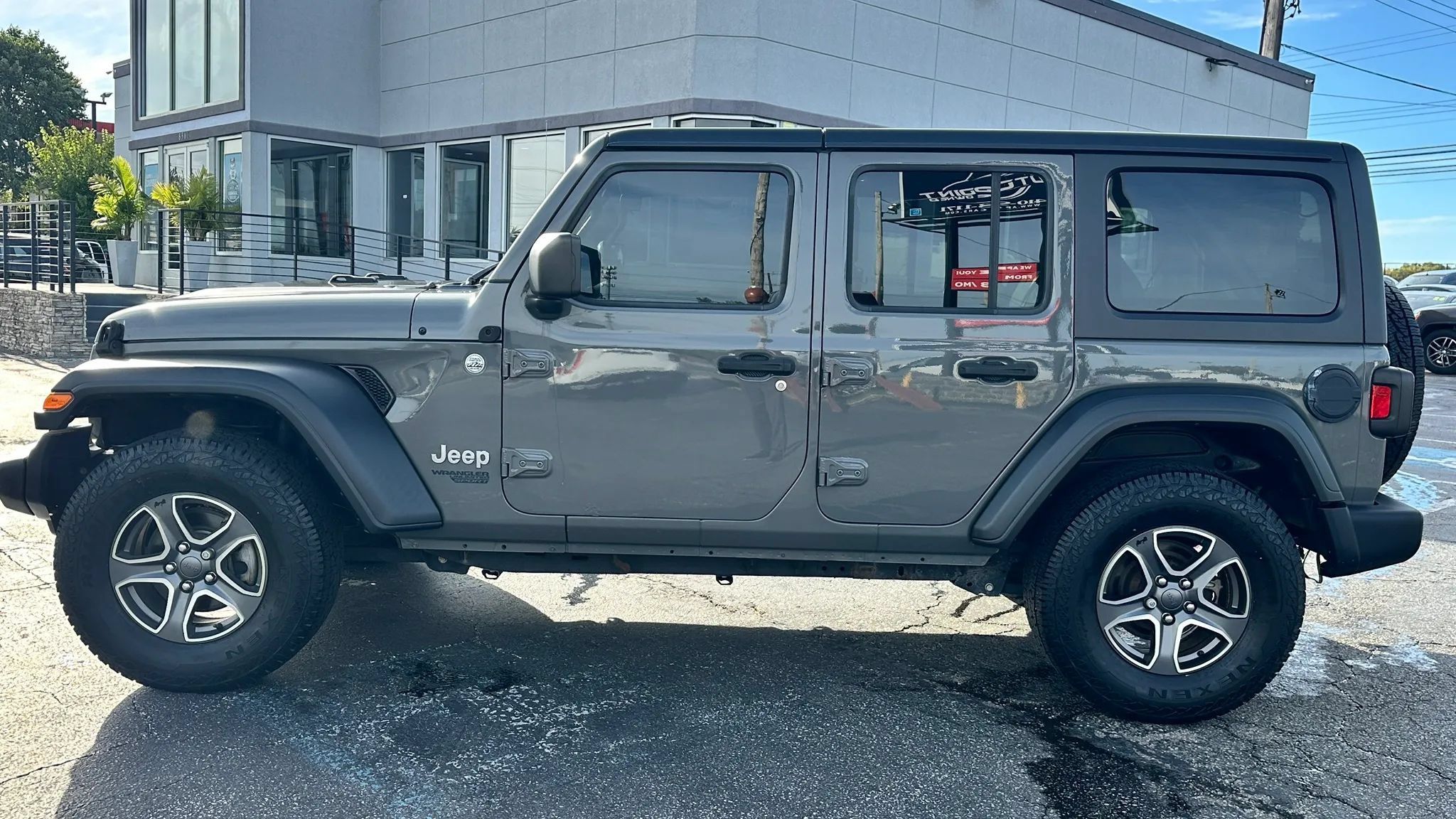 Used 2020 Jeep Wrangler Unlimited Sport w/ Technology Group AWD/4WD image 8