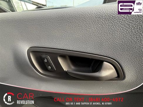 Used 2019 Ford Transit 150 XLT image 35