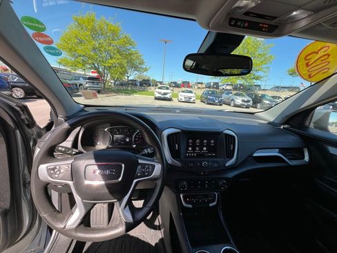 Used 2023 GMC Terrain SLE w/ LPO, Floor Liner Package FWD image 38