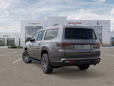New 2025 Jeep Wagoneer L Series II image 4