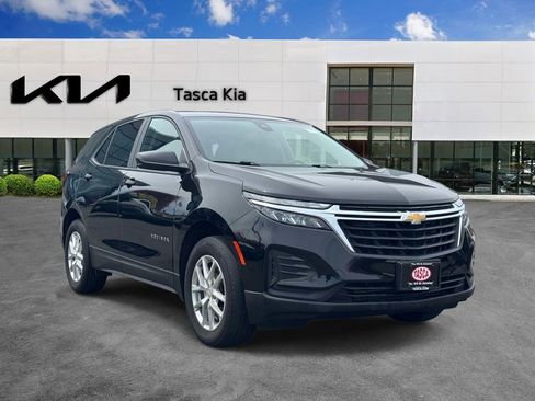 Used 2024 Chevrolet Equinox LS w/ LS Convenience Package AWD/4WD image 1
