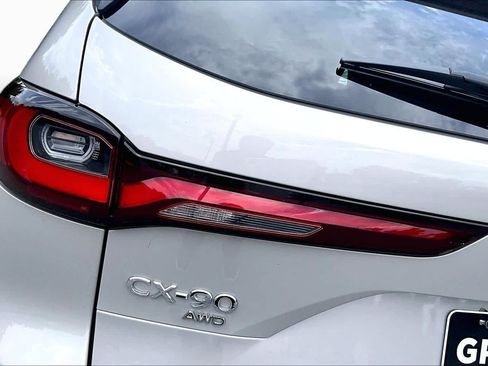 Used 2024 MAZDA CX-90 Plug-In Hybrid w/ Preferred AWD/4WD image 29