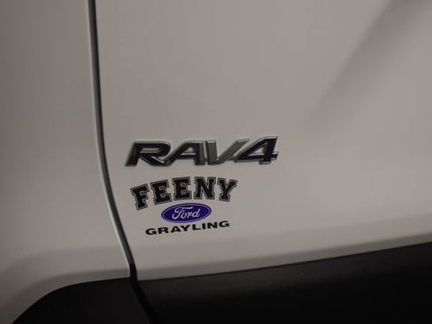 Used 2025 Toyota RAV4 LE image 24