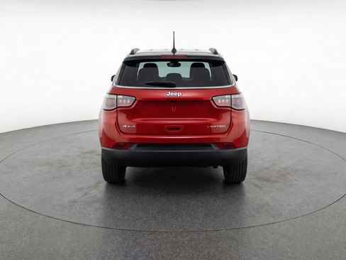 Used 2025 Jeep Compass Limited AWD/4WD image 7
