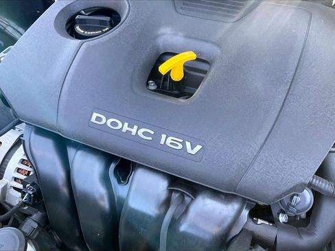 Used 2020 Hyundai Kona SE FWD image 32