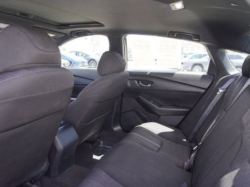 Used 2023 Honda Accord Sport image 8