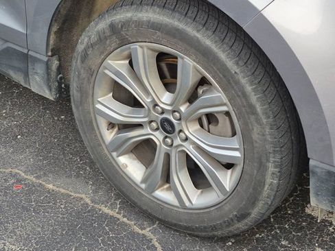 Used 2024 Ford Edge Titanium AWD/4WD image 6