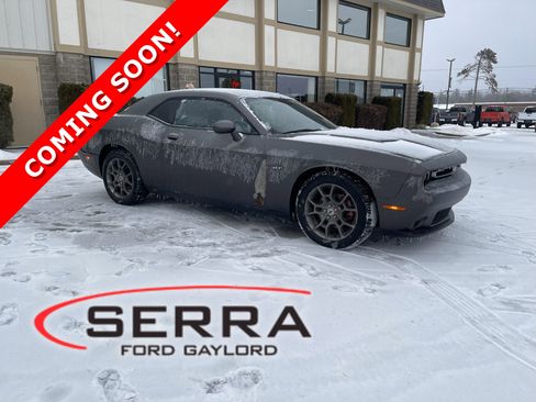 Used 2017 Dodge Challenger GT w/ Driver Convenience Group image 1