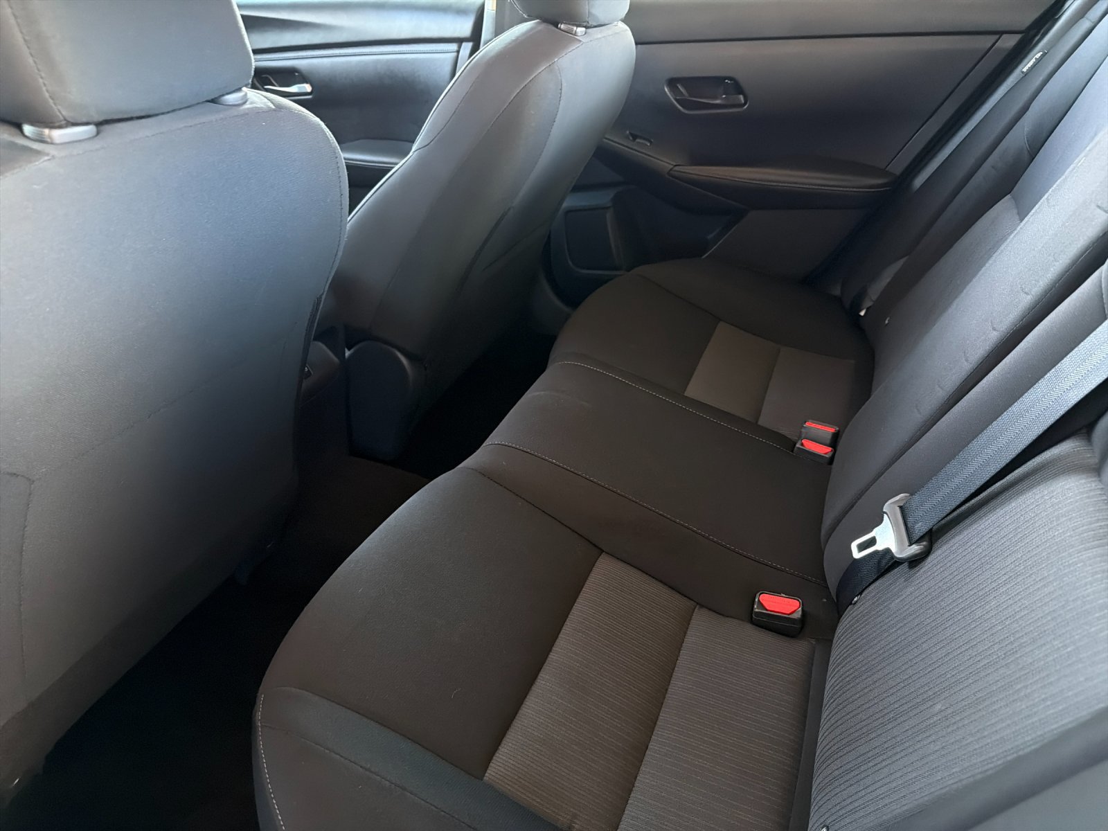 Used 2024 Nissan Sentra SV FWD image 11
