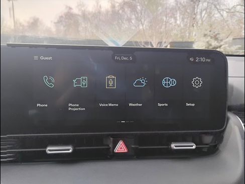 New 2025 Hyundai Ioniq 5 SEL image 26