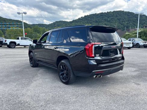 Used 2022 GMC Yukon AT4 AWD/4WD image 3