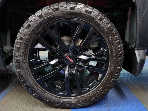 Used 2020 GMC Sierra 1500 Denali w/ Denali Ultimate Package image 96