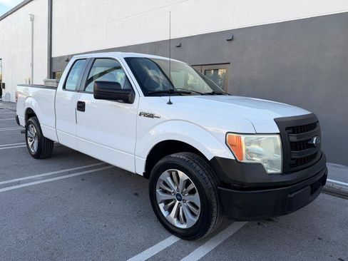Used 2014 Ford F150 XL RWD image 2