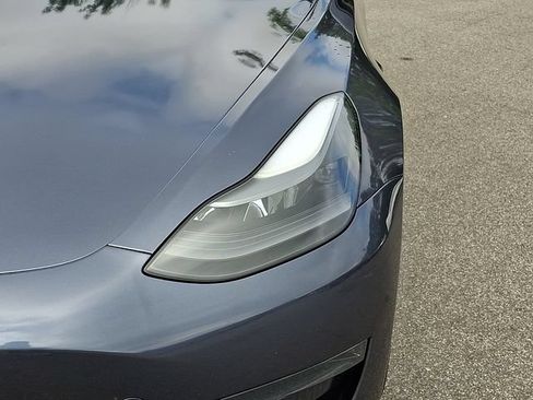Used 2023 Tesla Model 3 Standard Range RWD image 11