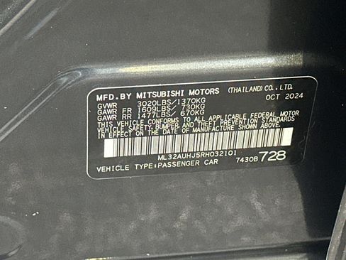 Used 2024 Mitsubishi Mirage ES image 32