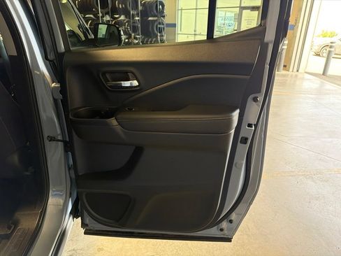 Certified 2023 Honda Ridgeline Sport image 30