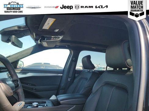 Used 2024 Jeep Wagoneer Launch Edition AWD/4WD image 4