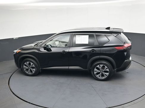 Used 2023 Nissan Rogue SV w/ SV Premium B Package FWD image 34