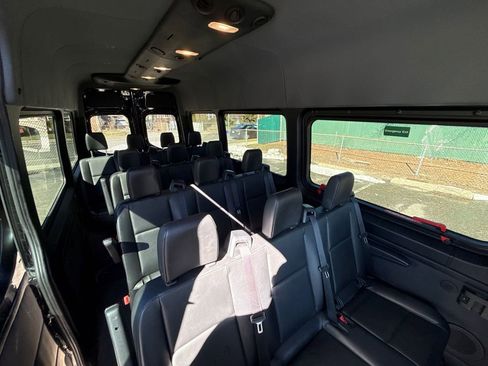 Used 2019 Mercedes-Benz Sprinter 2500 w/ Driver Convenience Package image 26
