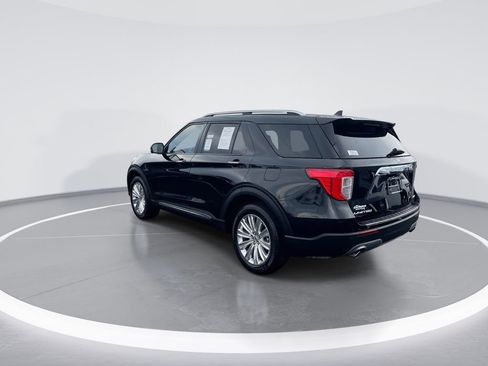 Used 2023 Ford Explorer Limited w/ Equipment Group 301A AWD/4WD image 6
