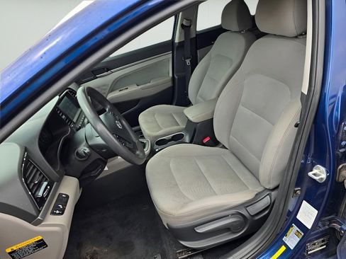 Used 2018 Hyundai Elantra SEL FWD image 26