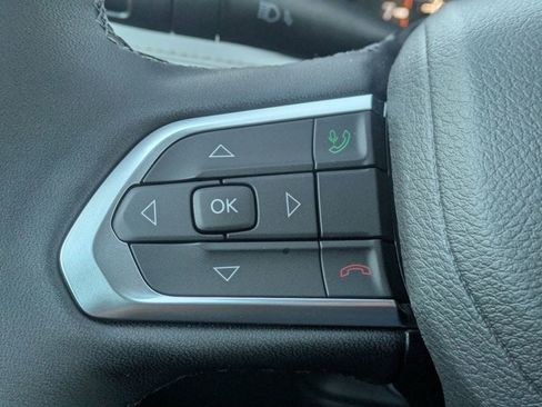 New 2026 Jeep Compass Limited image 15