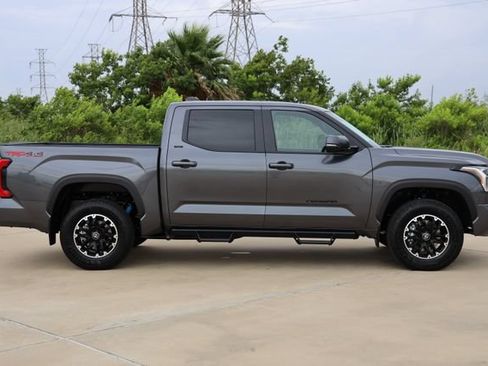New 2026 Toyota Tundra SR5 AWD/4WD image 4