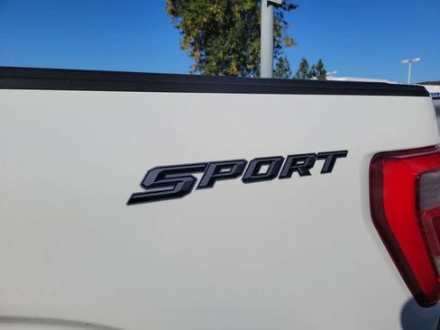 Used 2022 Ford F150 Lariat w/ Equipment Group 502A High RWD image 5