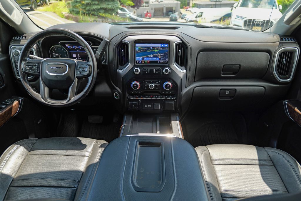 Used 2020 GMC Sierra 1500 Denali w/ Denali Ultimate Package AWD/4WD image 43