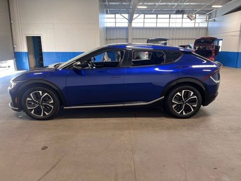 Used 2022 Kia EV6 Wind image 6