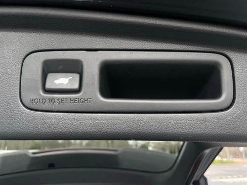 Used 2024 Honda CR-V EX-L image 43