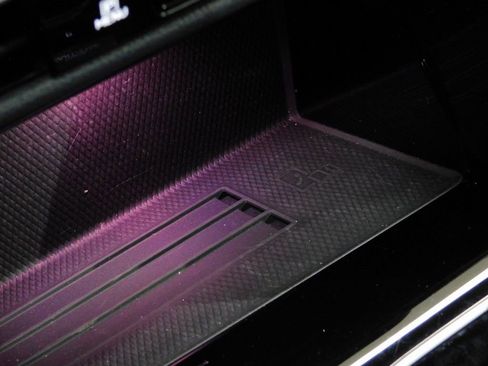 Used 2025 Volkswagen Golf image 51