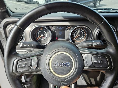 Used 2022 Jeep Gladiator Sport image 26
