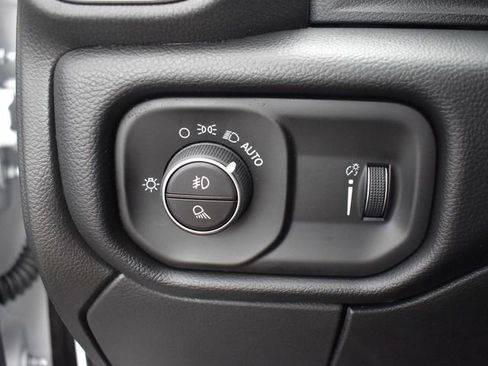 New 2025 RAM 2500 Big Horn AWD/4WD image 18