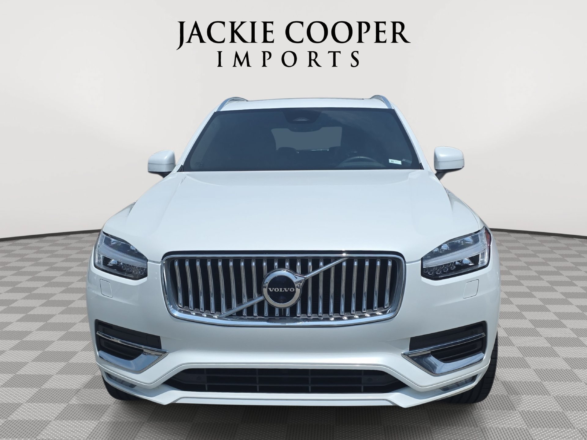 Used 2023 Volvo XC90 B6 Plus w/ Protection Package Premier AWD/4WD image 2