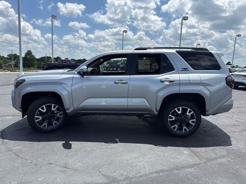 Used 2026 Toyota 4Runner TRD Sport Premium AWD/4WD image 5