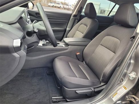 Certified 2025 Nissan Altima 2.5 S image 5