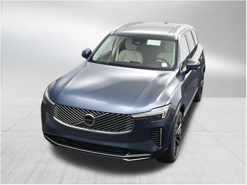 New 2026 Volvo XC90 T8 Ultra w/ Protection Package Premier AWD/4WD image 20