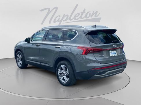 Used 2023 Hyundai Santa Fe SEL FWD image 2